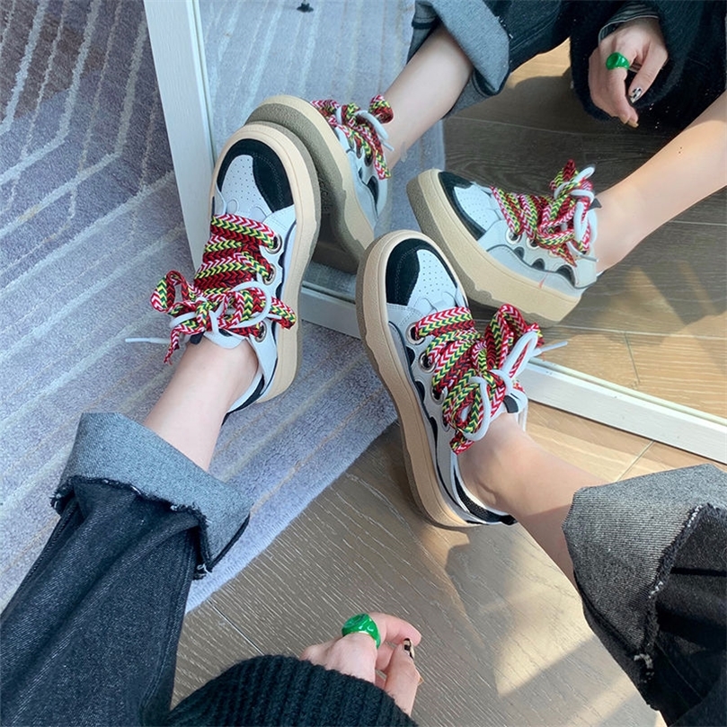 Sepatu Skateboard Siswa Gaya Korea Baru untuk Wanita Menyelinap Platform 220614, Black
Sepatu Skateboard Siswa Gaya Korea Baru untuk Wanita Menyelinap Platform 220614, Black