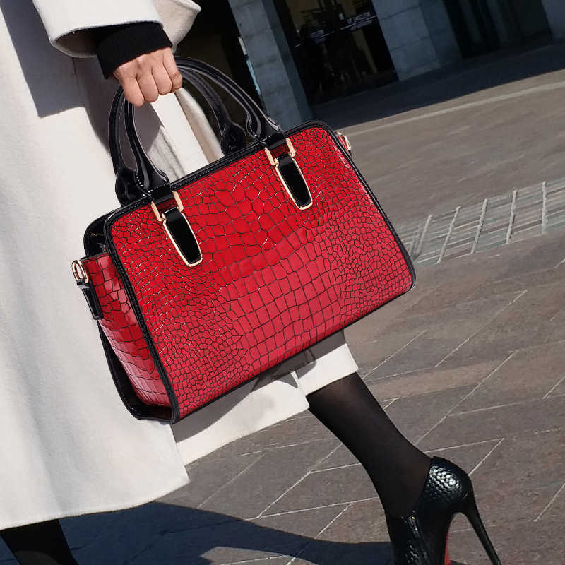 showecomfort01 store Bag women 2022 new fashion high-capacity leather women's Single Shoulder Bag Fashion mother messenger bag women's handbag, Red
showecomfort01 store Bag women 2022 new fashion high-capacity leather women's Single Shoulder Bag Fashion mother messenger bag women's handbag, Red