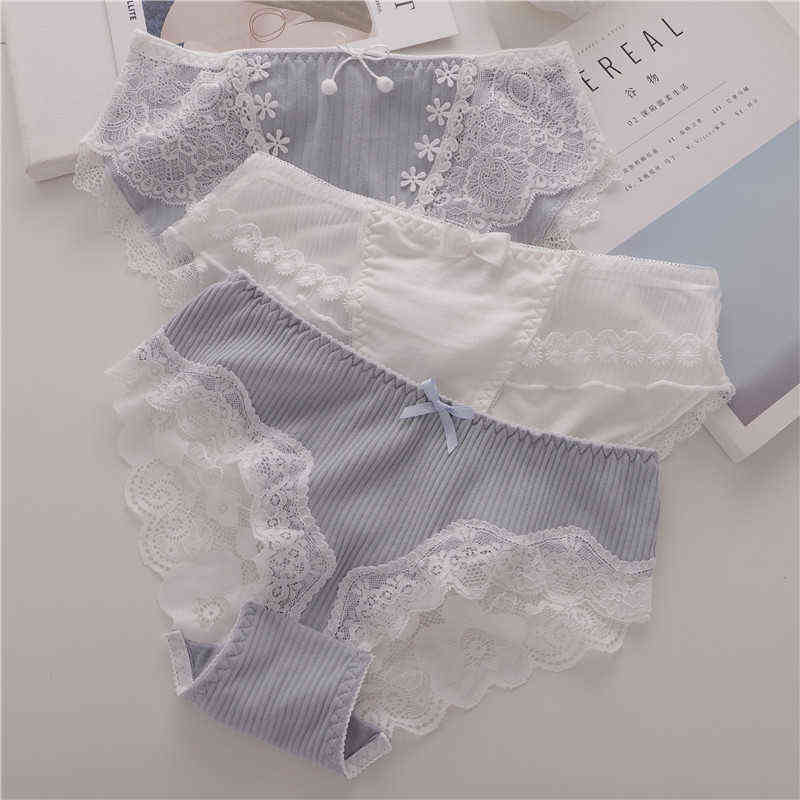 Women's Cotton Underwear Low Waist Japanese Style Lace Traceless Ventilation Cotton Girls dent Briefs 3 Pieces T220810, Mustard mud
Women's Cotton Underwear Low Waist Japanese Style Lace Traceless Ventilation Cotton Girls dent Briefs 3 Pieces T220810, Mustard mud