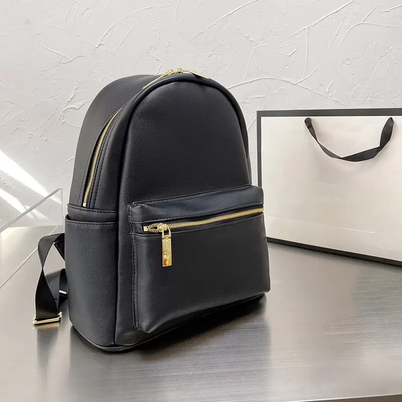 Totes Designer Bag Backpack Style Handbags tote bags Handbag leather High-capacity Fashion brand 9 Various styles Different colors With the original box size 33-40 cm
Totes Designer Bag Backpack Style Handbags tote bags Handbag leather High-capacity Fashion brand 9 Various styles Different colors With the original box size 33-40 cm