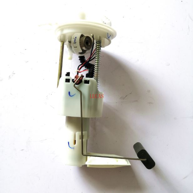 Automotive Parts Fuel Pump for Faw V60 GF60 1106010-7V6 MRA1212130A