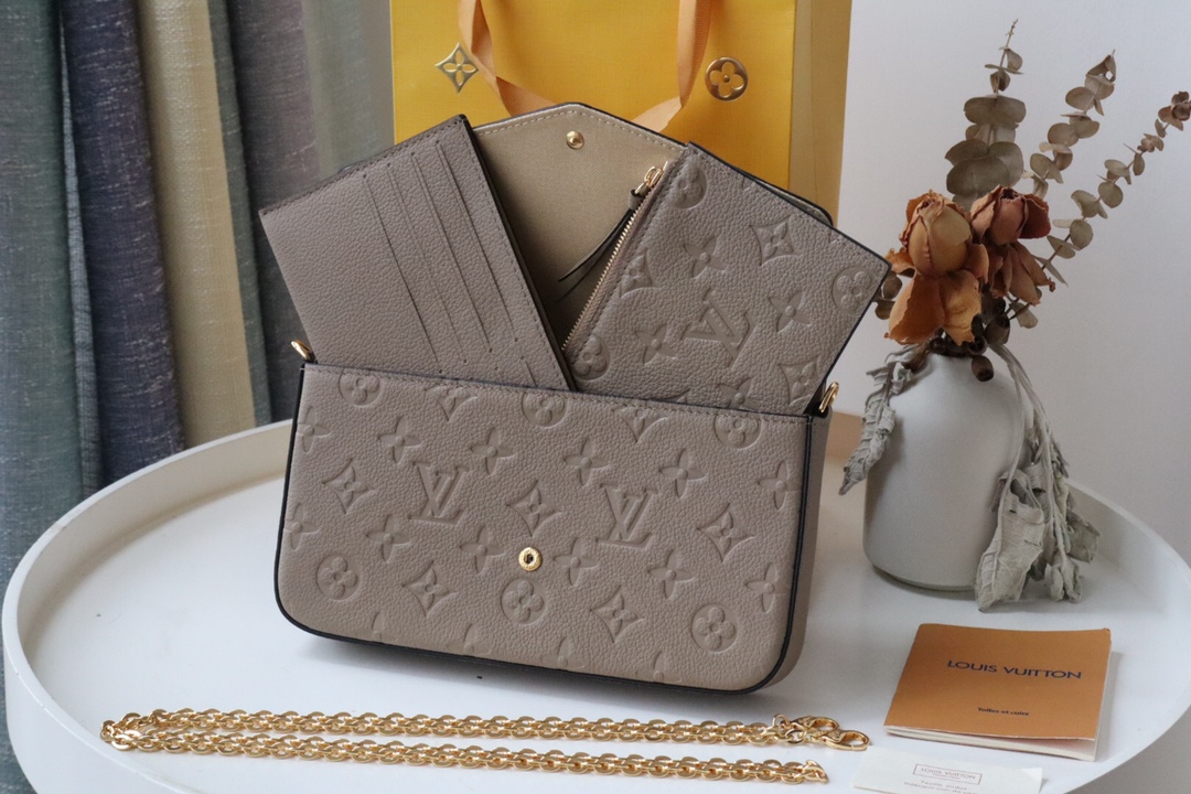 LouisVuitton Three in one printed chain bag high quality classic fashion style chessboard Canvas Wallet Card bag popular armpit shoulder bags
LouisVuitton Three in one printed chain bag high quality classic fashion style chessboard Canvas Wallet Card bag popular armpit shoulder bags