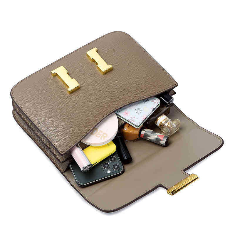 2121 Mini Xiaofang New Chaowang Red Stewardess h Buckle Kangkang Single Shoulder Messenger Mobile Phone Bag Yueyue0luh, Elephant grey trumpet silk scarf
2121 Mini Xiaofang New Chaowang Red Stewardess h Buckle Kangkang Single Shoulder Messenger Mobile Phone Bag Yueyue0luh, Elephant grey trumpet silk scarf