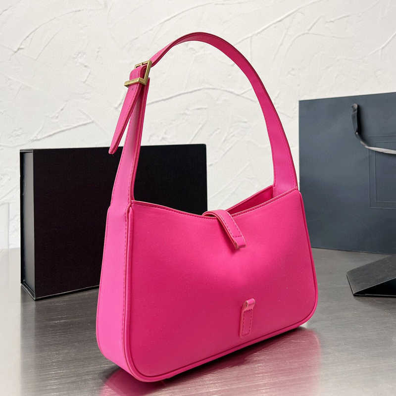 Top quality Hobo Underarm Clutch bag LE5A7 Smooth Leather Shoulder bags Women Armpit Crocodile pattern Embossed glossy finish Handbag, Pink
Top quality Hobo Underarm Clutch bag LE5A7 Smooth Leather Shoulder bags Women Armpit Crocodile pattern Embossed glossy finish Handbag, Pink