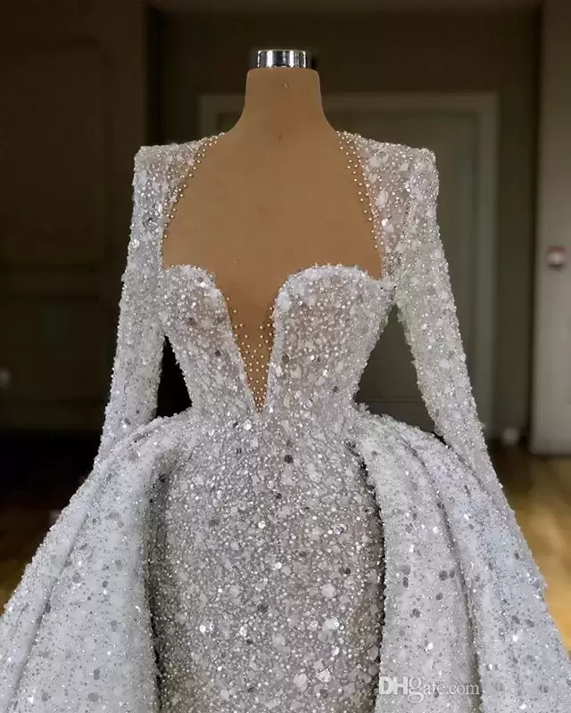 2022 Sparkly Sequins Mermaid Wedding Dresses Overskirt Bridal Gown Long Sleeves Sweep Train Beaded Crystals Custom Made Plus Size Bateau Necke Robe De