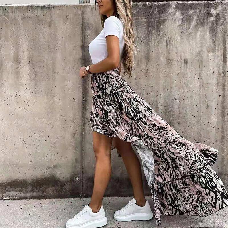 Skirts 2022 Bohemian Asymmetrical Women Sexy Long Skirt Summer Beach Style Tailing Floral Printed High Waist Casual, Style 7
Skirts 2022 Bohemian Asymmetrical Women Sexy Long Skirt Summer Beach Style Tailing Floral Printed High Waist Casual, Style 7
