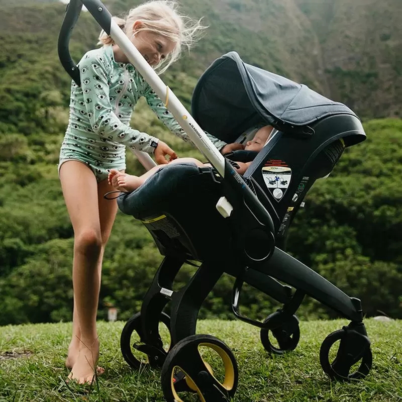 Two-way Foldable Baby Carriage Babys Stroller Stroller Strollers Seat 4-in-1 0-3 Babies
Two-way Foldable Baby Carriage Babys Stroller Stroller Strollers Seat 4-in-1 0-3 Babies