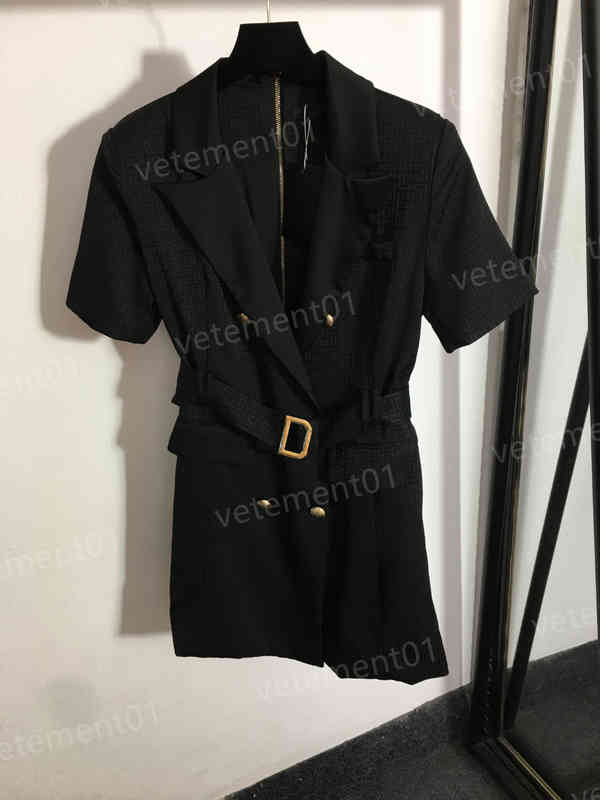 Luxury Women Dresses Custom Lion Head Double Breasted B Letter Belt Short Sleeve Suit Dress Fashion Brand Designer Dresses For Women Clothing 0912, 17
Luxury Women Dresses Custom Lion Head Double Breasted B Letter Belt Short Sleeve Suit Dress Fashion Brand Designer Dresses For Women Clothing 0912, 17