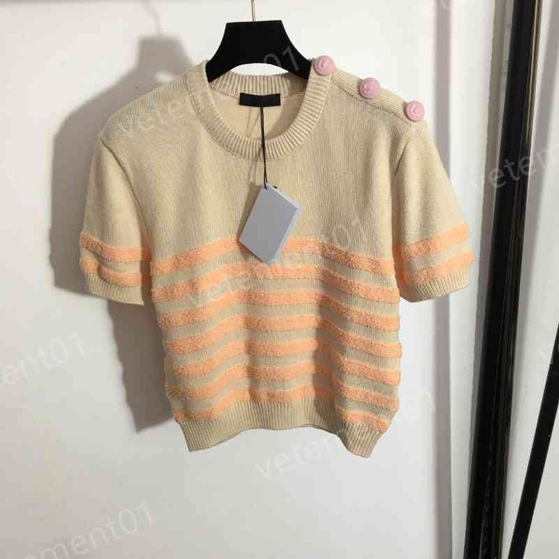 Luxury Womens Sweaters Pink Lion Head And Shoulder Flocked Striped Short Sleeve Wool Knit Sweater Tops Fashion Designer Hoodies Women Clothing
Luxury Womens Sweaters Pink Lion Head And Shoulder Flocked Striped Short Sleeve Wool Knit Sweater Tops Fashion Designer Hoodies Women Clothing