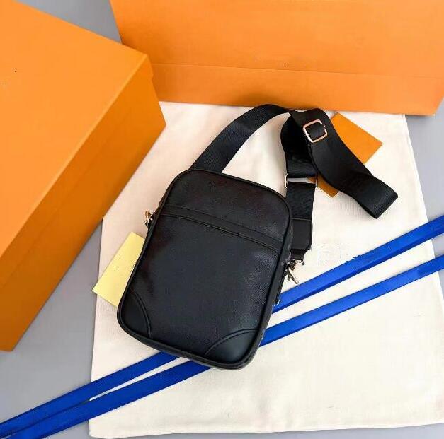mini Genuine Leather soft women's Shoulder Bags Totes handbag Cross Body Cosmetic Bag cell phone pocket Wallets Coin Purses black flower brown plaid D2455-2, Shipping difference
mini Genuine Leather soft women's Shoulder Bags Totes handbag Cross Body Cosmetic Bag cell phone pocket Wallets Coin Purses black flower brown plaid D2455-2, Shipping difference