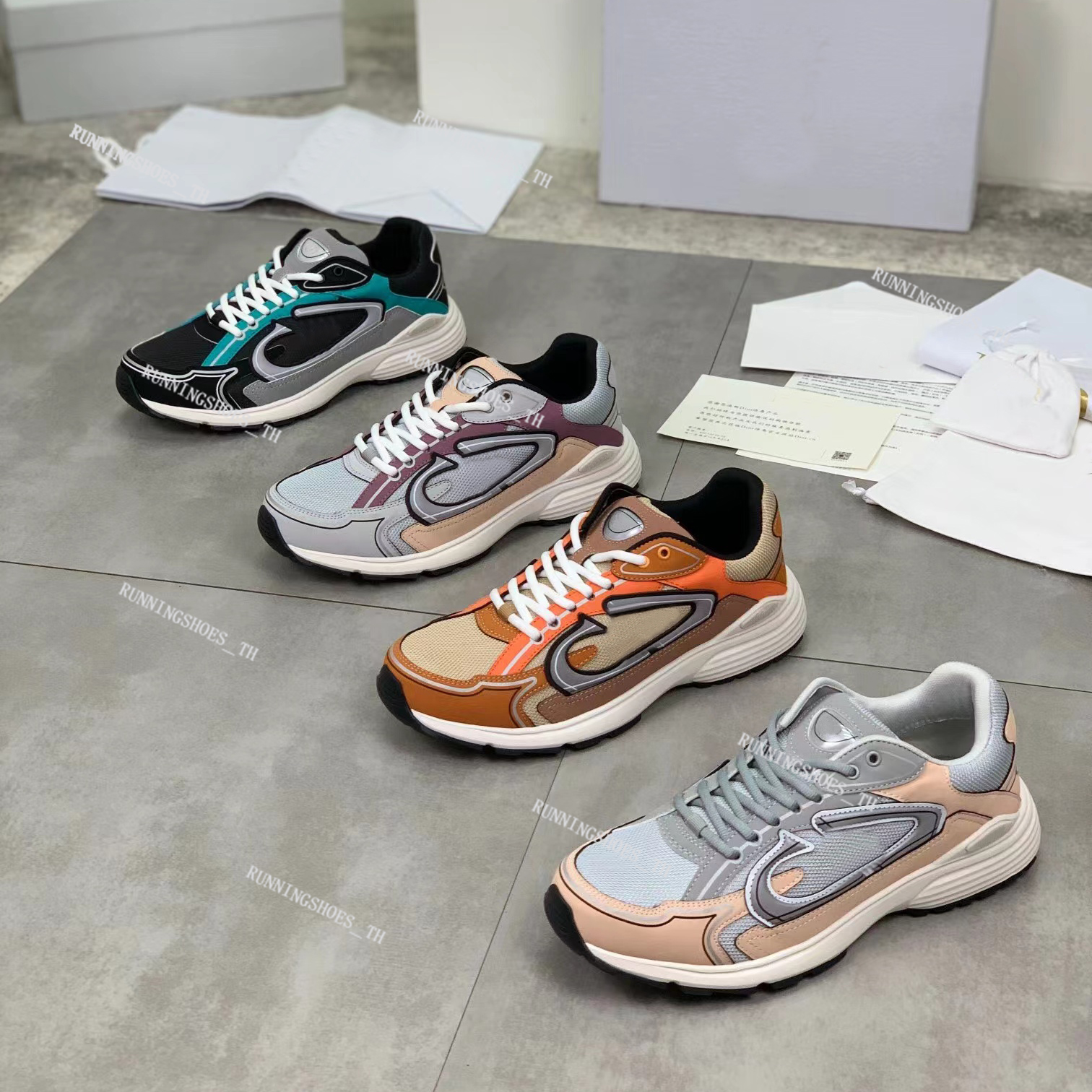 Designer B30 Sneakers Oblique Technical Shoes Men Women Trainers Outdoor Reflective Sneaker Suede Fabric Mesh Shoe
Designer B30 Sneakers Oblique Technical Shoes Men Women Trainers Outdoor Reflective Sneaker Suede Fabric Mesh Shoe