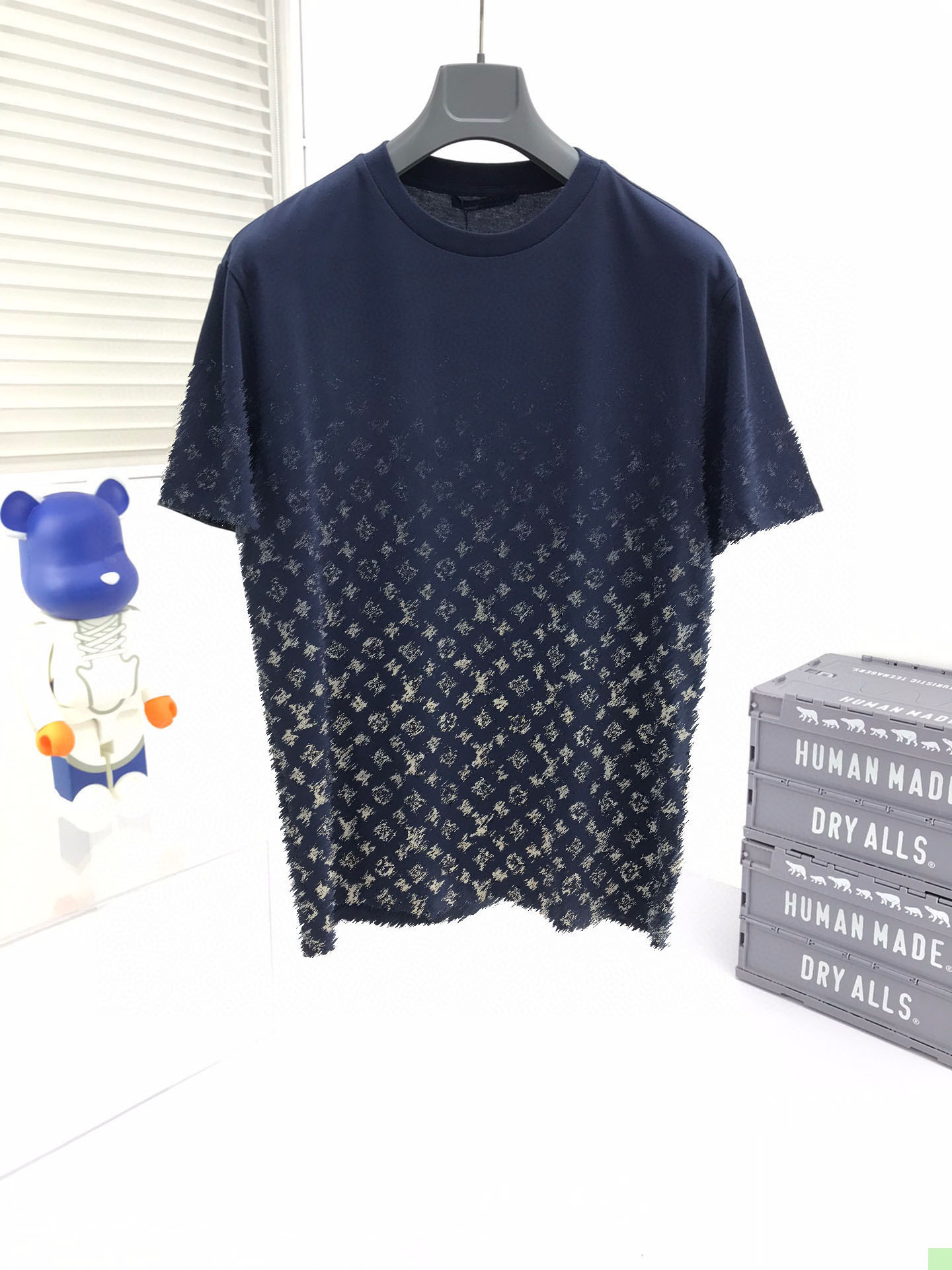 22SS Designer Letter Printed T Shirts Tee Sweatshirt Fashion High Street Short Sleeves Summer Casual T-Shirt Breathable Men Women Crew Neck Tees Dresses for Wo 14-007, Customize
22SS Designer Letter Printed T Shirts Tee Sweatshirt Fashion High Street Short Sleeves Summer Casual T-Shirt Breathable Men Women Crew Neck Tees Dresses for Wo 14-007, Customize