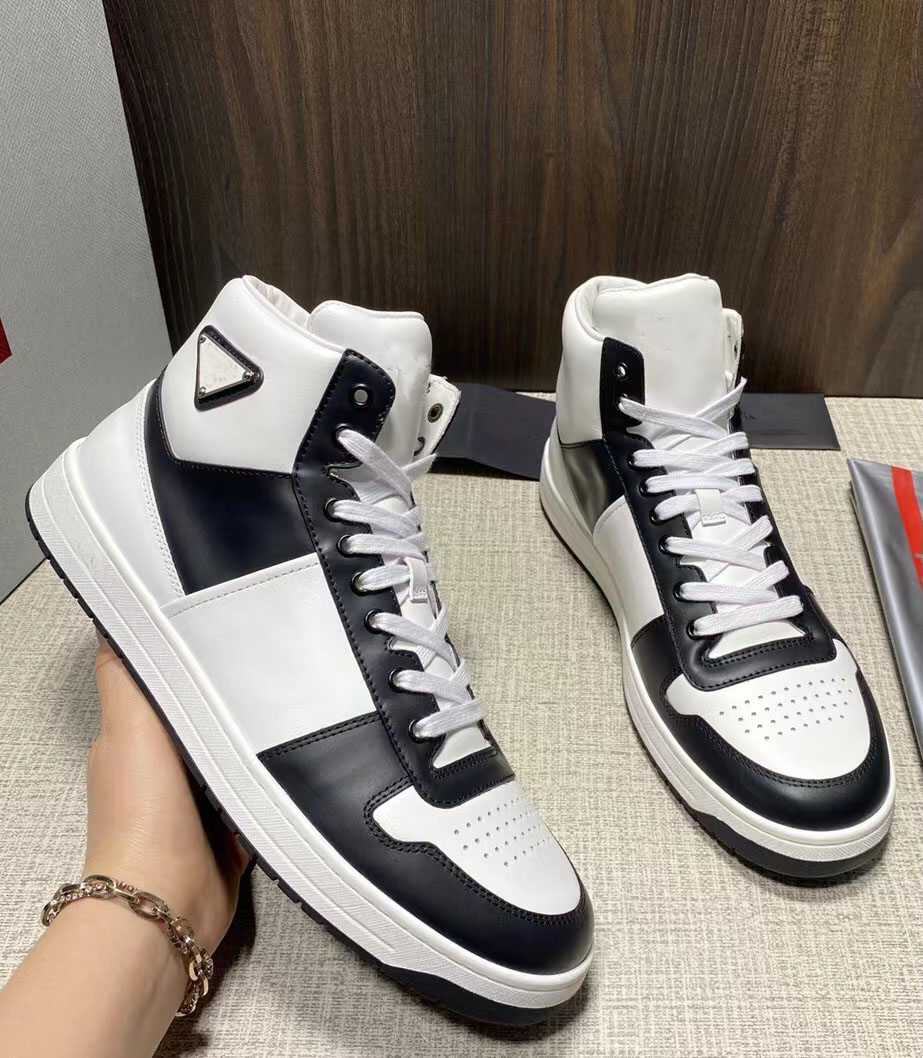 High Quality Men Downtown Leather High-top Sneakers Shoes Men Sporty District Casual Walking Discount Comfort Foowear EU38-46
High Quality Men Downtown Leather High-top Sneakers Shoes Men Sporty District Casual Walking Discount Comfort Foowear EU38-46