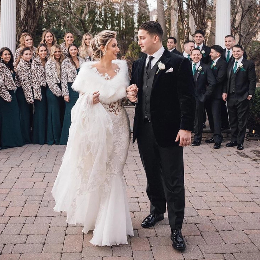 Vintage Illusion Top Mermaid Wedding Dresses Lace Appliques Long Sleeve Sweep Train Bridal Gown Country Robe De Mariee