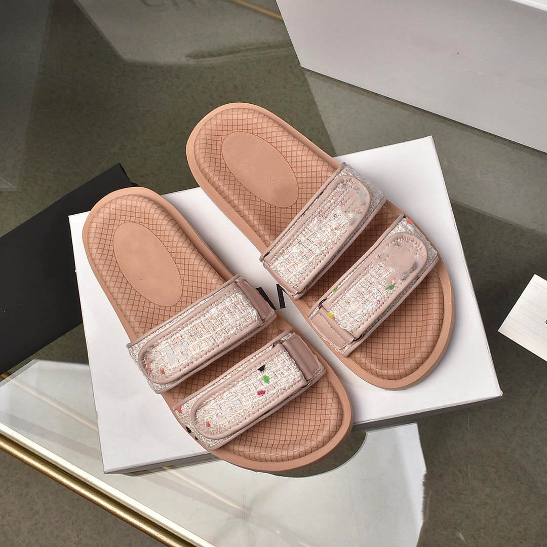 Small fragrant wind sandals women's summer beach sports sandals thick bottom, Black
Small fragrant wind sandals women's summer beach sports sandals thick bottom, Black