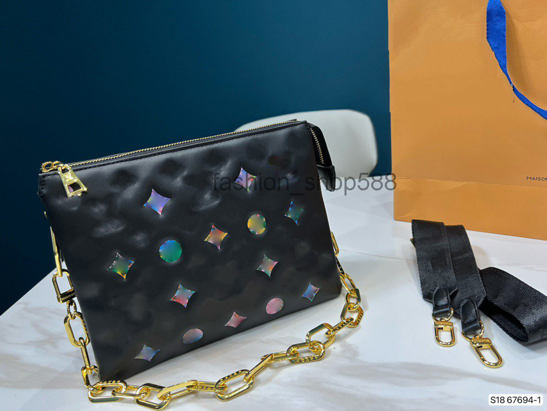 Cosmetic Bags Cases Chain bag COUSSIN MM luxury bags designer women genuine calf leather fashion bag Men handbags
Cosmetic Bags Cases Chain bag COUSSIN MM luxury bags designer women genuine calf leather fashion bag Men handbags