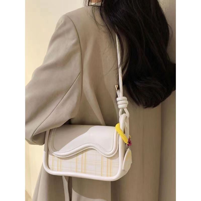 Fashion Women's bag Credit card holder Leather Emile Wallet High quality portable, White
Fashion Women's bag Credit card holder Leather Emile Wallet High quality portable, White