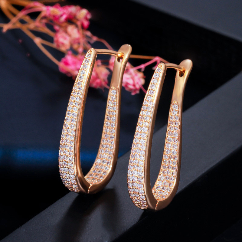 Fashion Charm Hoop earring designer for women Party jewelry South American White Rose AAA Cubic Zirconia Copper 18k Gold Silver Diamond Earrings Chris
