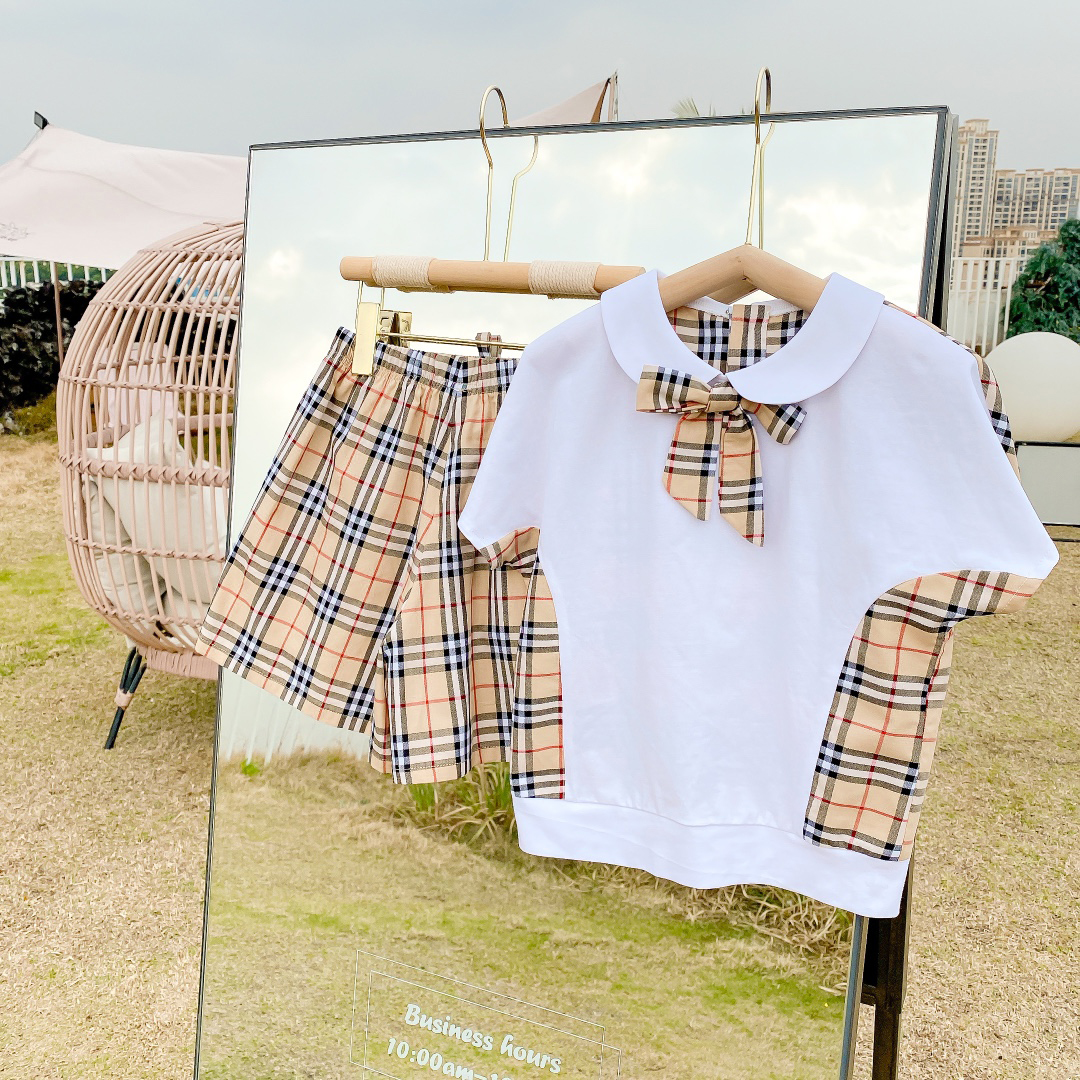 Childrens Designer Clothing Sets Kids Boys Girls Casual Suit Classic Striped Bow Top and Shorts 2 Pieces Summer Fashion Cloth PSK027, Gray
Childrens Designer Clothing Sets Kids Boys Girls Casual Suit Classic Striped Bow Top and Shorts 2 Pieces Summer Fashion Cloth PSK027, Gray