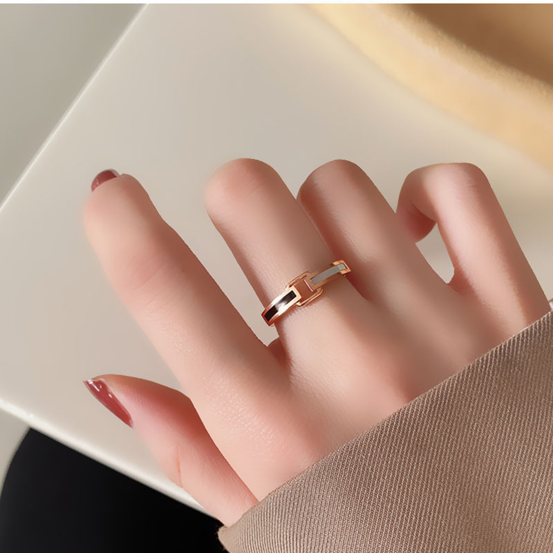 Rose Gold Stinless Steel Black White Shell Ring Jewelry for Women Gift