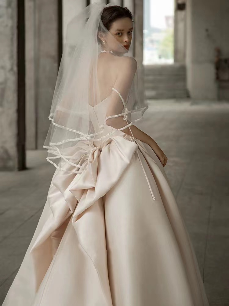 Graceful New Ball Gown Wedding Dresses Spaghetti Strap Strapless Satin Hidden Zipper Bridal Gowns A Line Dresss with Sweep Train