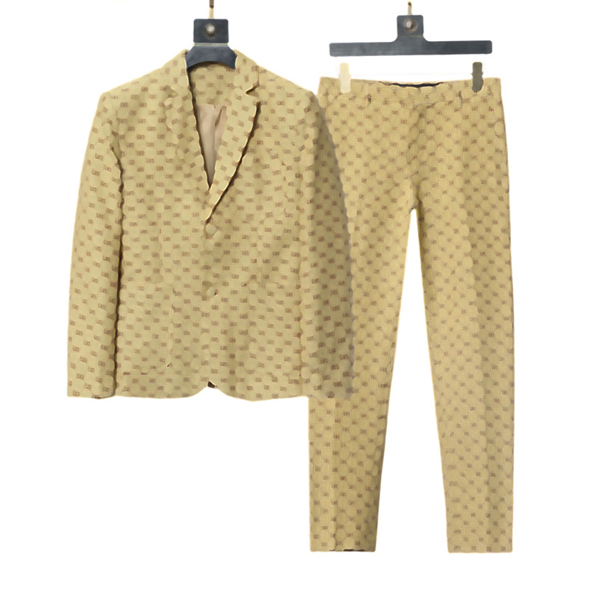 2022 Men's Suits Blazers Designer Fashion brand mens suits Blazer Jackets Coats Man two piece set Stylist Letter Embroidery Long Sleeve Casual Party Wedding Clothes, Yellow
2022 Men's Suits Blazers Designer Fashion brand mens suits Blazer Jackets Coats Man two piece set Stylist Letter Embroidery Long Sleeve Casual Party Wedding Clothes, Yellow