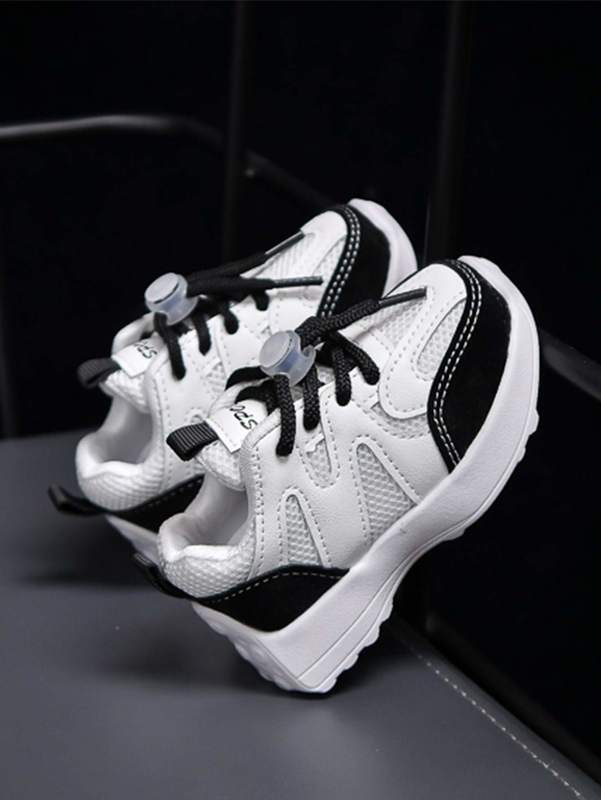 Boys Colorblock Letter Graphic Running Shoes SHE