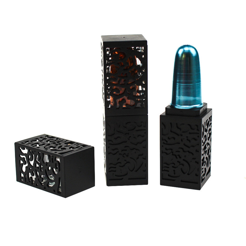 Smoking hollow out lipstick pipe personality detachable portable metal pipes
Smoking hollow out lipstick pipe personality detachable portable metal pipes
