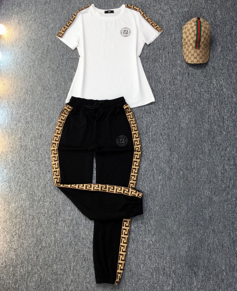 2022 fashion women Tracksuits printed sport suits short-sleeve shirts pants two piece Cotton Pullover sweatshirt and Sweatpants sets outfits suits Summer, White
2022 fashion women Tracksuits printed sport suits short-sleeve shirts pants two piece Cotton Pullover sweatshirt and Sweatpants sets outfits suits Summer, White