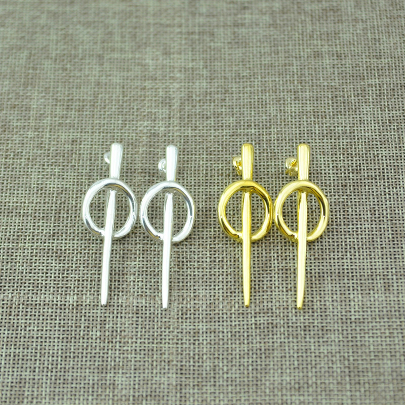 UNO de 50 Plated Jewelry Backstitch Spanish Stud Earring Original Fashion Silver and 14k Gold Color Earrings For Women Jewellry Gift Factory Wholesale
UNO de 50 Plated Jewelry Backstitch Spanish Stud Earring Original Fashion Silver and 14k Gold Color Earrings For Women Jewellry Gift Factory Wholesale