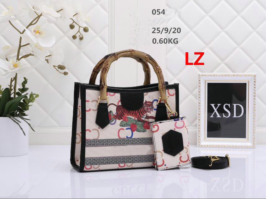 Luxury Designers Women Shoulder Bag Fashion Cosmetic Toiletry Handbags Chain Handbag Purses Crossbody Bags Wallet Purse Wallets bags 054#60, Green
Luxury Designers Women Shoulder Bag Fashion Cosmetic Toiletry Handbags Chain Handbag Purses Crossbody Bags Wallet Purse Wallets bags 054#60, Green