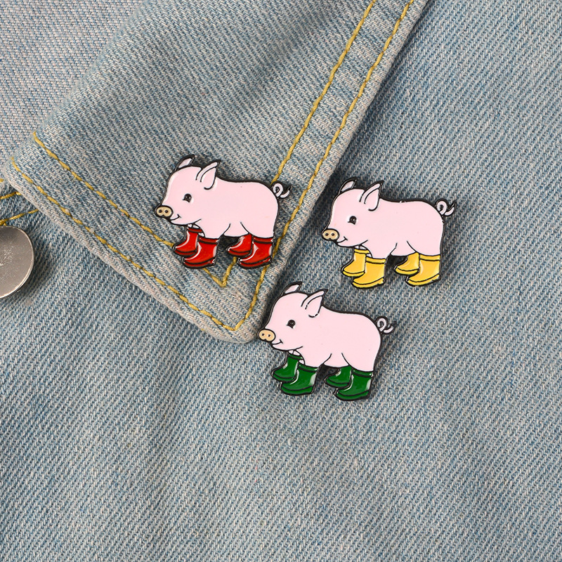 Wear Rain Shoes Pink Cute Piggy Brooch Unisex Backpack Enamel Animal Corsage Badges Clothes Lapel Pins For Cowboy Sweater Coat Clothing Accessories
Wear Rain Shoes Pink Cute Piggy Brooch Unisex Backpack Enamel Animal Corsage Badges Clothes Lapel Pins For Cowboy Sweater Coat Clothing Accessories