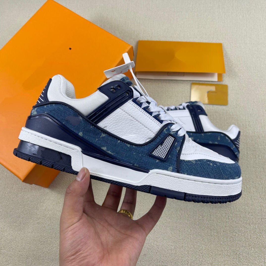 2022 Fashion Casual Woman Men Shoes Luxury Tenis Masculino Shoes Genuine Leather Unisex Shoes Red Sneakers Mens Running kmmm000004 
2022 Fashion Casual Woman Men Shoes Luxury Tenis Masculino Shoes Genuine Leather Unisex Shoes Red Sneakers Mens Running kmmm000004