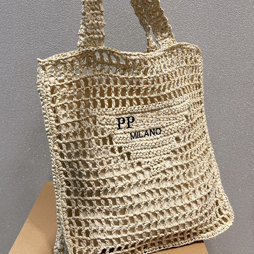 2022 Fashion Designer Brands Shopping the Tote Bag Hollow Letters Raffia Straw Totes Paper Woven Women Shoulder Bags Summer Beach Handbag Luxury Bag With Box, Free package
2022 Fashion Designer Brands Shopping the Tote Bag Hollow Letters Raffia Straw Totes Paper Woven Women Shoulder Bags Summer Beach Handbag Luxury Bag With Box, Free package