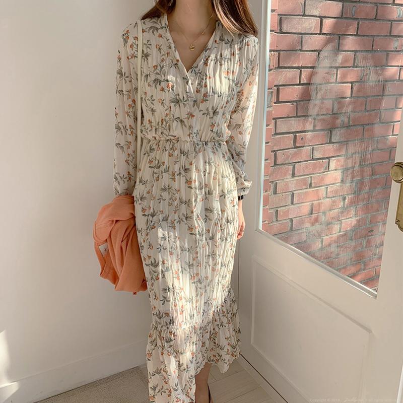 Casual Dresses Camdado Elegant Ruched Floral Print Women Autumn Dress Sexy V-neck Full Sleeve Female Long 2022 Spring Chiffon Vestidos, Apricot
Casual Dresses Camdado Elegant Ruched Floral Print Women Autumn Dress Sexy V-neck Full Sleeve Female Long 2022 Spring Chiffon Vestidos, Apricot