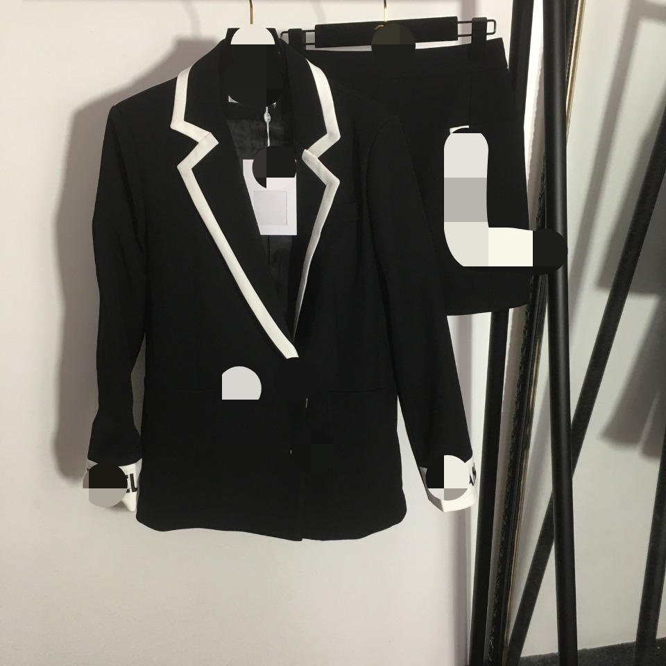 912 2022 Autumn Dress Brand Same Style Two Pieces Sets Long Pants Lapel Neck Black White Long Sleeve Womens Clothes Empire Fashion Casual Prom Dresses meiyi
912 2022 Autumn Dress Brand Same Style Two Pieces Sets Long Pants Lapel Neck Black White Long Sleeve Womens Clothes Empire Fashion Casual Prom Dresses meiyi
