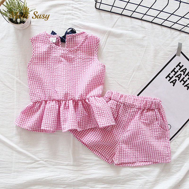 Baby Girl Plaid Clothes Set Cotton Summer Sleeveless ShirtShort 2PCS Infant Toddler Girl Vest Tops Short Set Baby Home Suit 220614
Baby Girl Plaid Clothes Set Cotton Summer Sleeveless ShirtShort 2PCS Infant Toddler Girl Vest Tops Short Set Baby Home Suit 220614