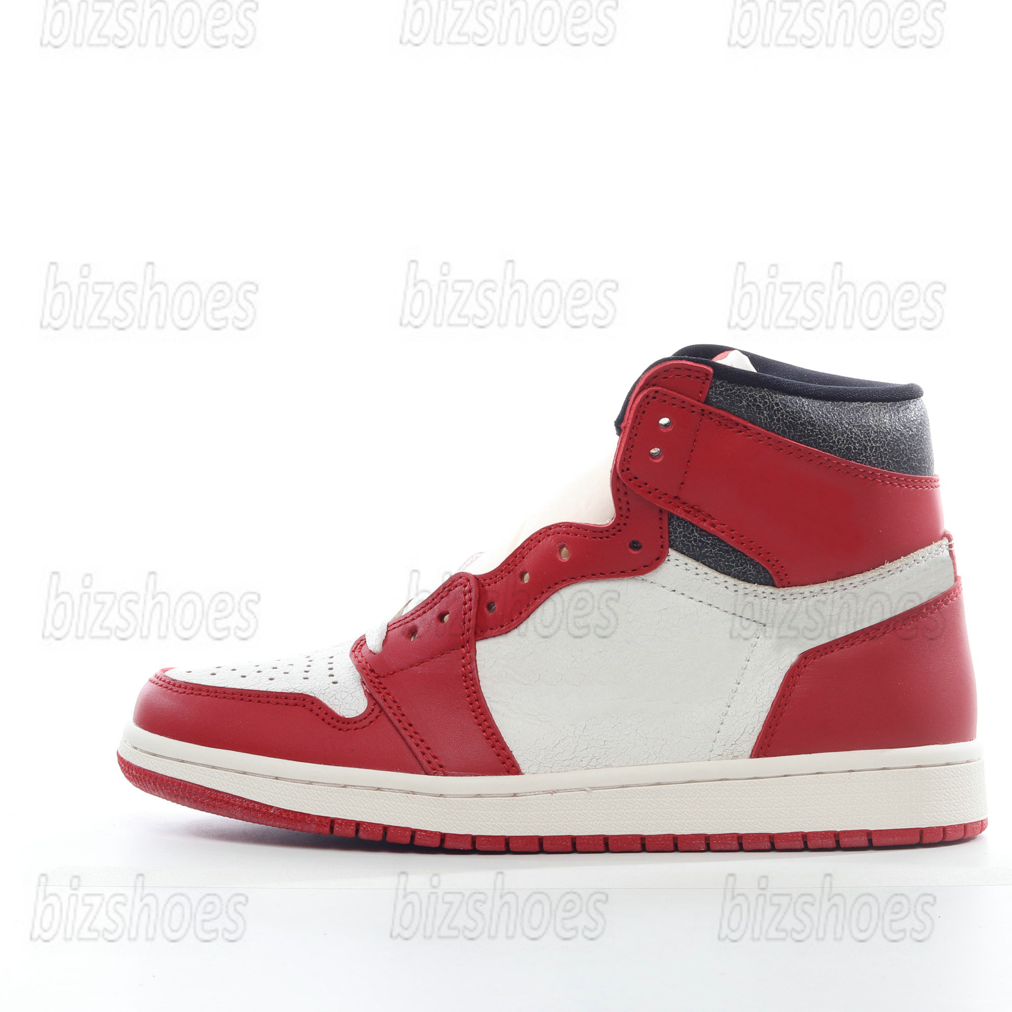 Jumpman 1 High OG Chicago Reimagined 2022 Basketball shoe Outdoor Sports Sneakers Trainers 1s White Varsity Red Black Men Women Shoes With aged/vintage looks, 01 
Jumpman 1 High OG Chicago Reimagined 2022 Basketball shoe Outdoor Sports Sneakers Trainers 1s White Varsity Red Black Men Women Shoes With aged/vintage looks, 01