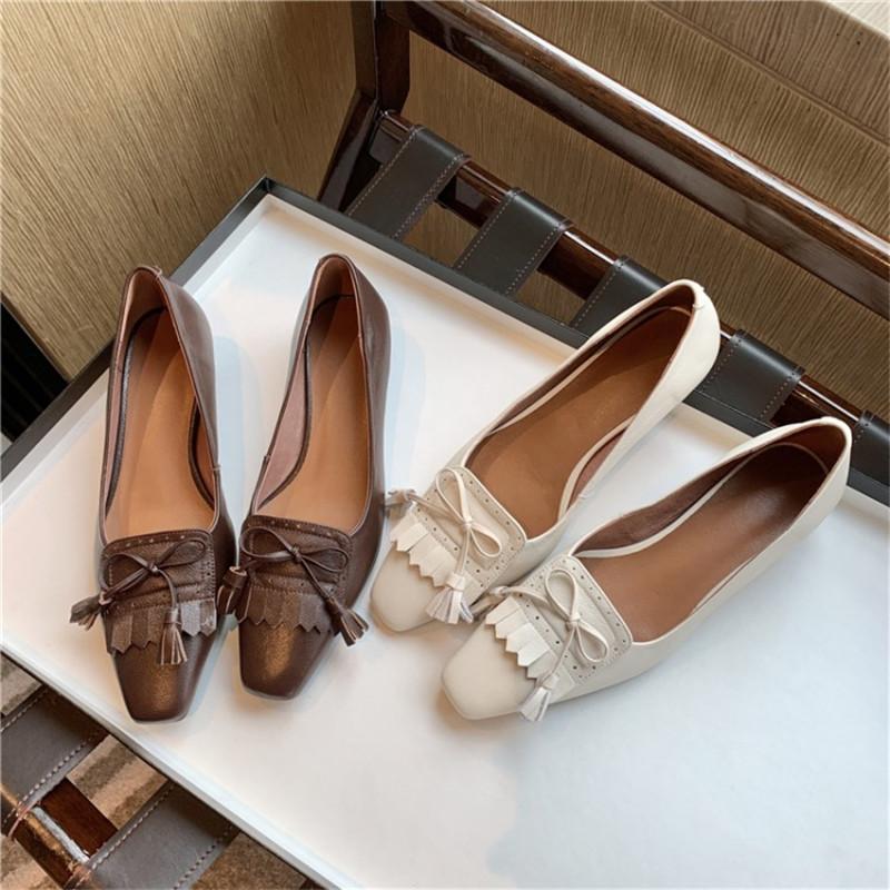 Dress Shoes 2022 Classic Tassel Knot Natural Genuine Leather Pumps Women Kitten Low Heels Slip On Square Toe Lady Daily Office ShoesDress, Beige
Dress Shoes 2022 Classic Tassel Knot Natural Genuine Leather Pumps Women Kitten Low Heels Slip On Square Toe Lady Daily Office ShoesDress, Beige