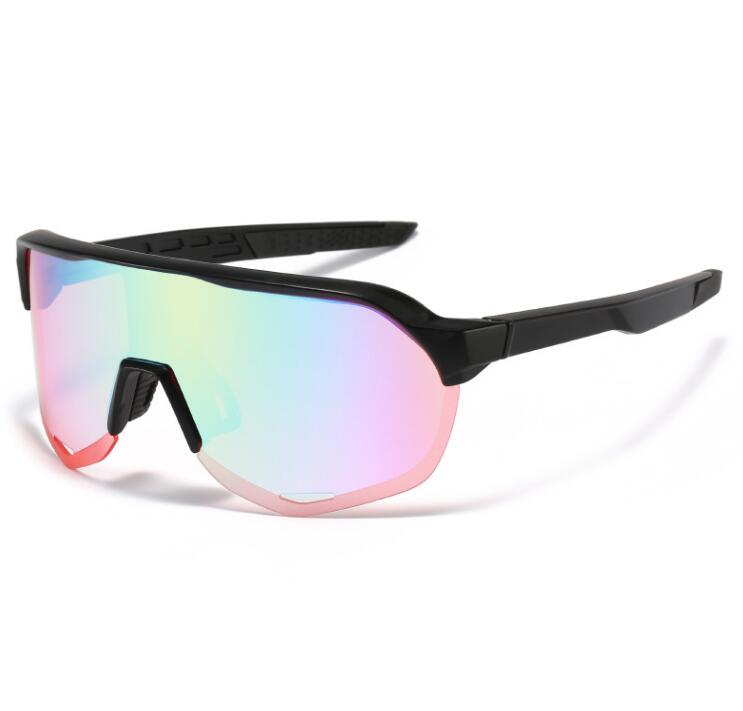 New Summer sunglasses Man Woman . sunglass Outdoor cycling sports sunglasses googel glasses mix colors Made in China. .
New Summer sunglasses Man Woman . sunglass Outdoor cycling sports sunglasses googel glasses mix colors Made in China. .