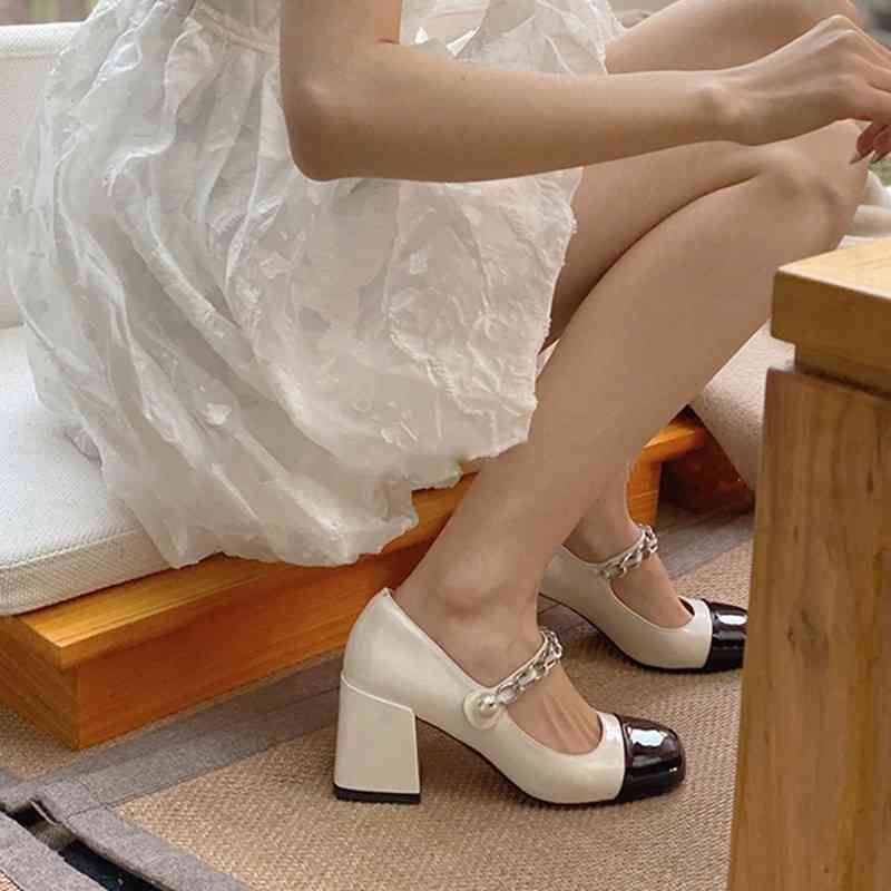 Shoes Miu Dress Miao Mary Jane women's shoes high heels white French middle Girl Pearl patent leather thick 05GA, 2# shoe box
Shoes Miu Dress Miao Mary Jane women's shoes high heels white French middle Girl Pearl patent leather thick 05GA, 2# shoe box