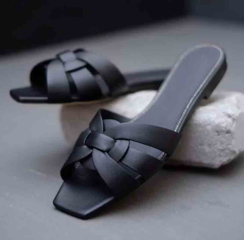 luxury shoes Women slipper flats top design Tribute Flat Sandals Lady Beach Sandal Casual Slippers Ladies Comfort Walking Shoes 35-41, 10
luxury shoes Women slipper flats top design Tribute Flat Sandals Lady Beach Sandal Casual Slippers Ladies Comfort Walking Shoes 35-41, 10