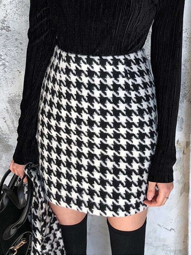 Skirts Twill Women Fashion Casual Houndstooth Skirt Elegant Zipper A Line Mini Female Ladies 1015-79Skirts, Black
Skirts Twill Women Fashion Casual Houndstooth Skirt Elegant Zipper A Line Mini Female Ladies 1015-79Skirts, Black