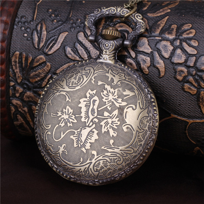 10pcs Large fine chain European and American court nostalgic bronze retro crown pocket watch hanging manufacturer wholesale, Black
10pcs Large fine chain European and American court nostalgic bronze retro crown pocket watch hanging manufacturer wholesale, Black