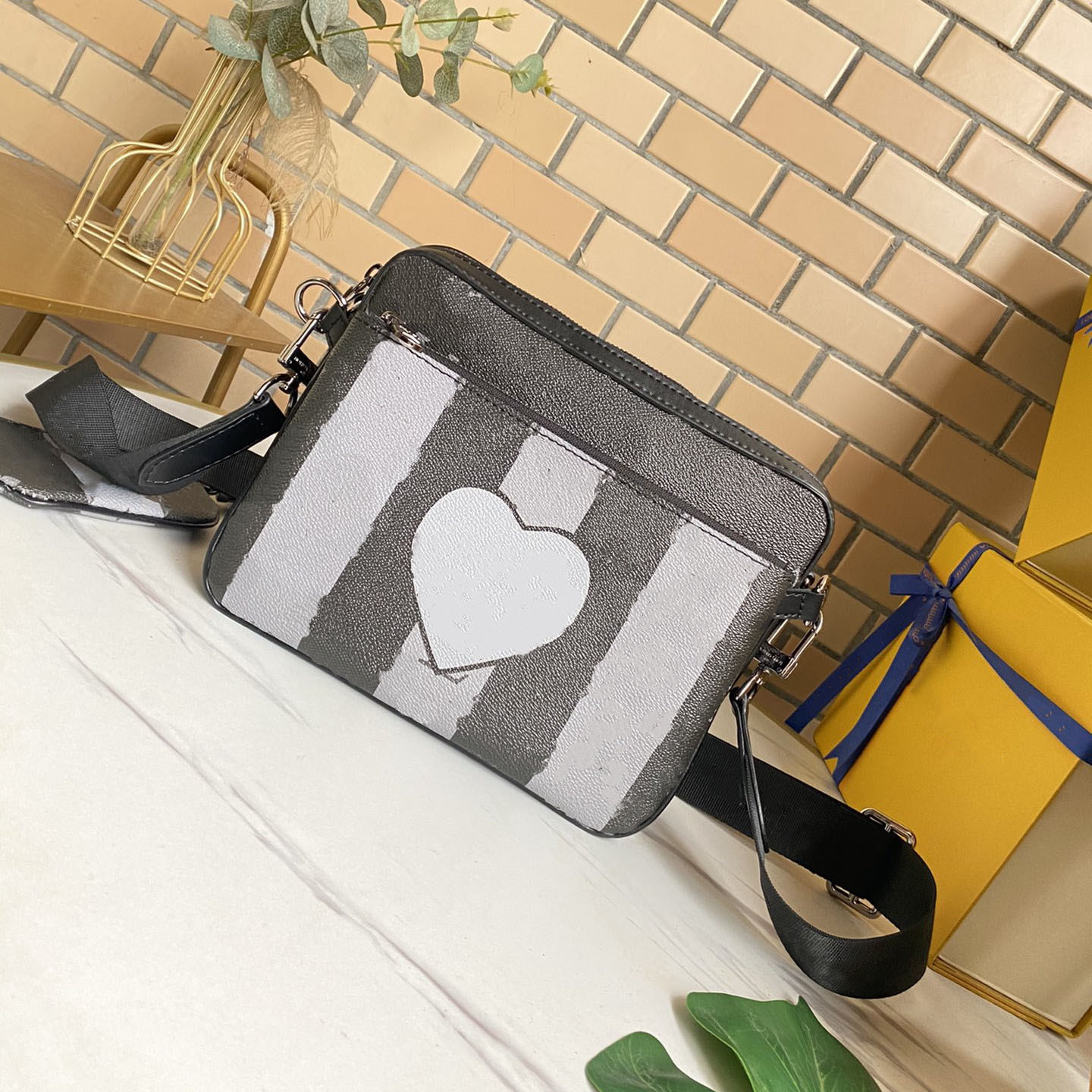 Triple Black Mens Pochette Trio 3pcs Messenger Bag Multi Shoulder Crossbody Bags Genuine Leather Clutch Totes Women Designer Handbags + Coin Purse wallet Backpack, Extra fast shipping
Triple Black Mens Pochette Trio 3pcs Messenger Bag Multi Shoulder Crossbody Bags Genuine Leather Clutch Totes Women Designer Handbags + Coin Purse wallet Backpack, Extra fast shipping