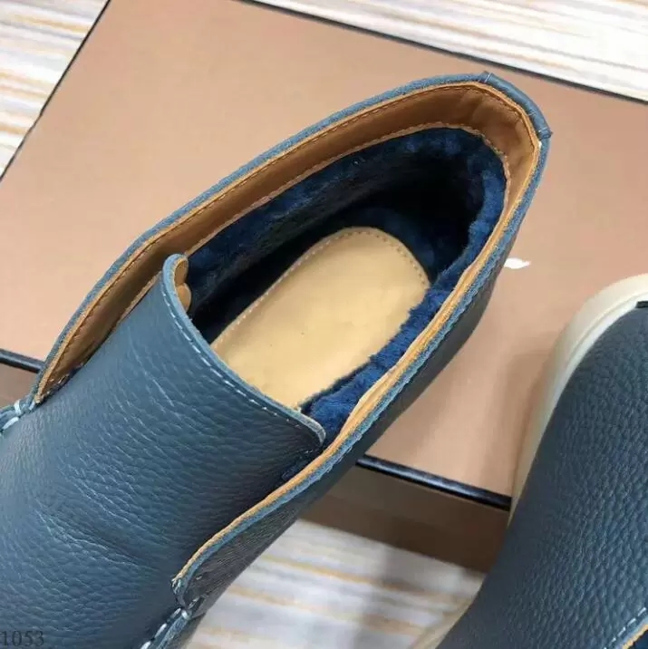 Genuine leather Mens womens Winter Fur dress casual Shoes loro lp designer open walk flats Mocassin Plus Size 45 466364292 QT81
Genuine leather Mens womens Winter Fur dress casual Shoes loro lp designer open walk flats Mocassin Plus Size 45 466364292 QT81