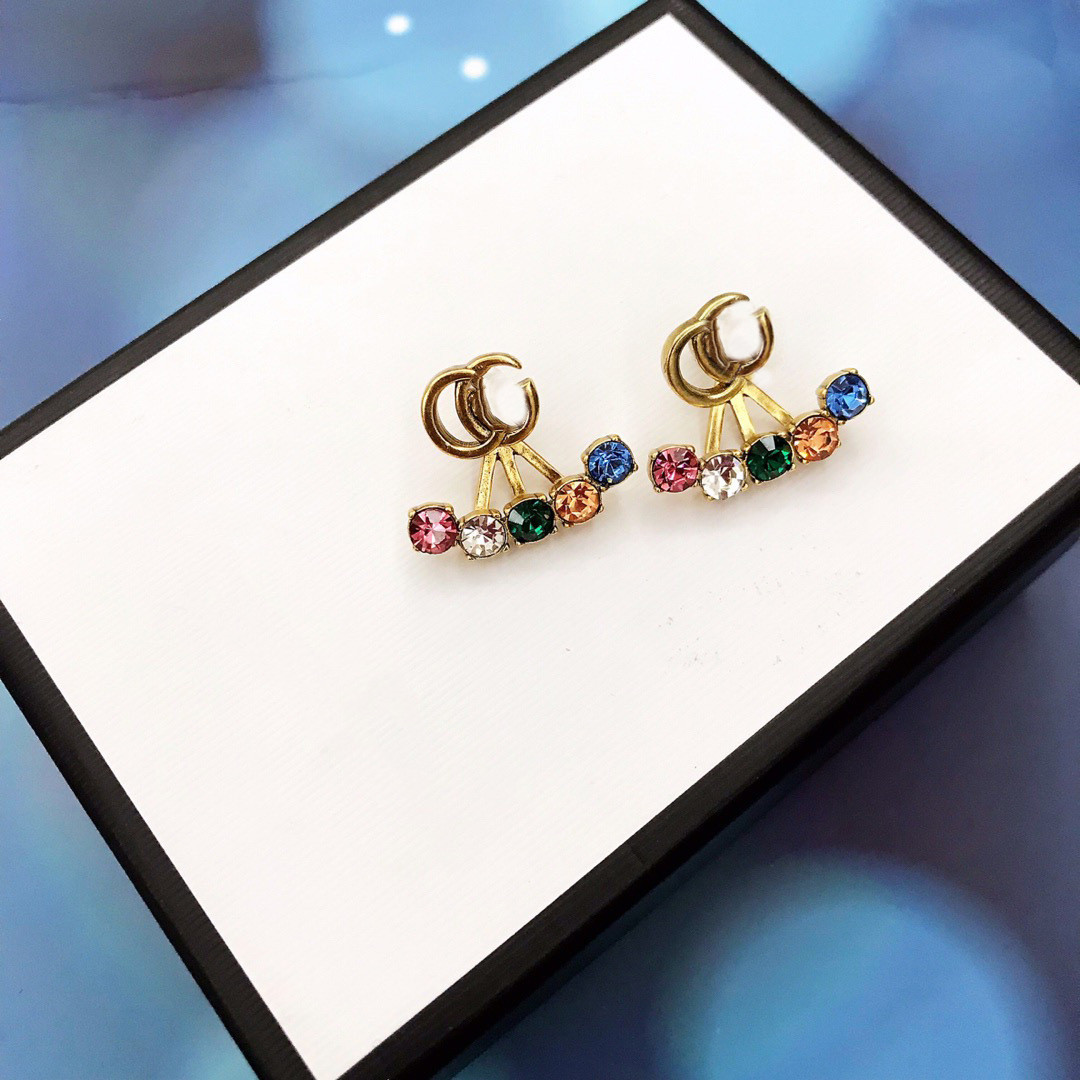 Luxury Brand Designer Stud Earrings Famous Women Crystal Rhinestone Earrings Wedding Party Jewelry2
Luxury Brand Designer Stud Earrings Famous Women Crystal Rhinestone Earrings Wedding Party Jewelry2