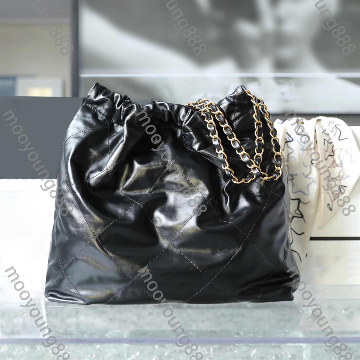10A Top Tier Quality Luxuries Designer 22 Handbag Quilted Hobo Tote Women Small Real Leather Bucket Purse Shopping Tote Black Calfskin Shoulder Gold Chain Bag Clutch, Upload pics to contact us
10A Top Tier Quality Luxuries Designer 22 Handbag Quilted Hobo Tote Women Small Real Leather Bucket Purse Shopping Tote Black Calfskin Shoulder Gold Chain Bag Clutch, Upload pics to contact us
