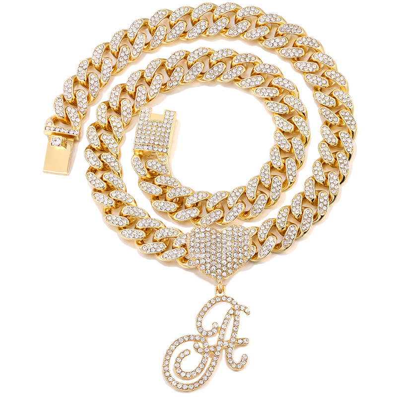 Hip Hop Unisex Bling AZ Cursive Heart Letters Pendant Necklace Iced Out Crystal Initials Cuban Chain Necklaces Women Jewelry 220813
Hip Hop Unisex Bling AZ Cursive Heart Letters Pendant Necklace Iced Out Crystal Initials Cuban Chain Necklaces Women Jewelry 220813