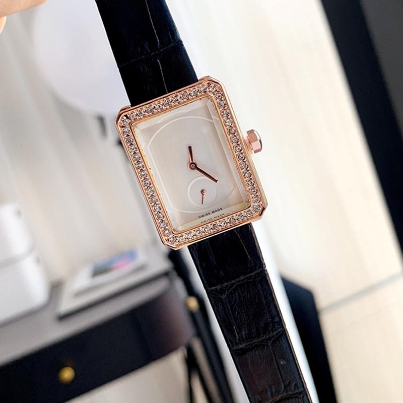 New Womens Watches Womens Quartz Luxury C Watch Luxurys Designers Women Diamond-studded Wristwatch Montre De Luxe Top Quality D210246k, Water proof
New Womens Watches Womens Quartz Luxury C Watch Luxurys Designers Women Diamond-studded Wristwatch Montre De Luxe Top Quality D210246k, Water proof